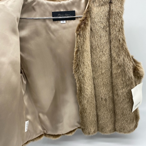 Donna Salyer’s Fabulous Furs Vest Red Fox Size SMALL - Picture 7 of 11